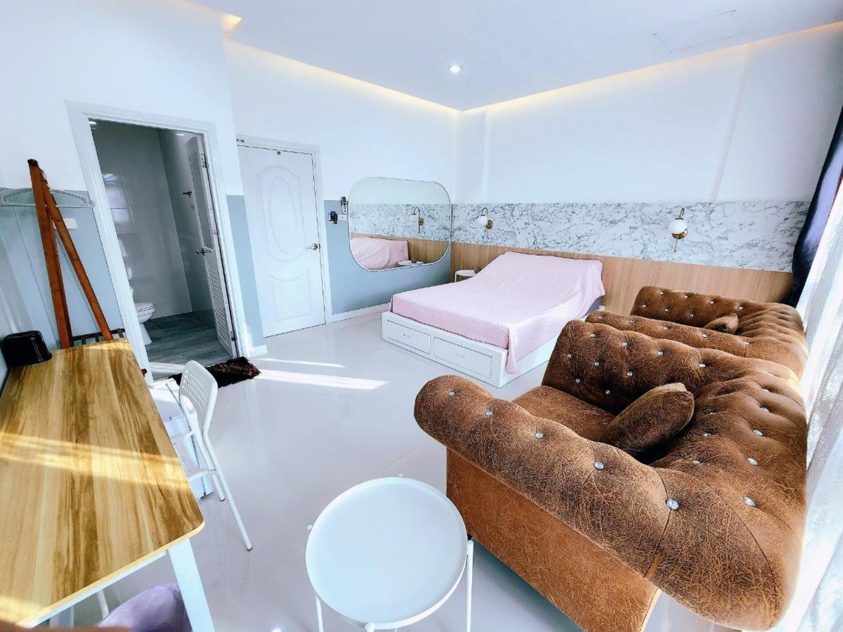 Отель Pphouse Boutique House Phuket Town Ban Bang Khu  Экстерьер фото